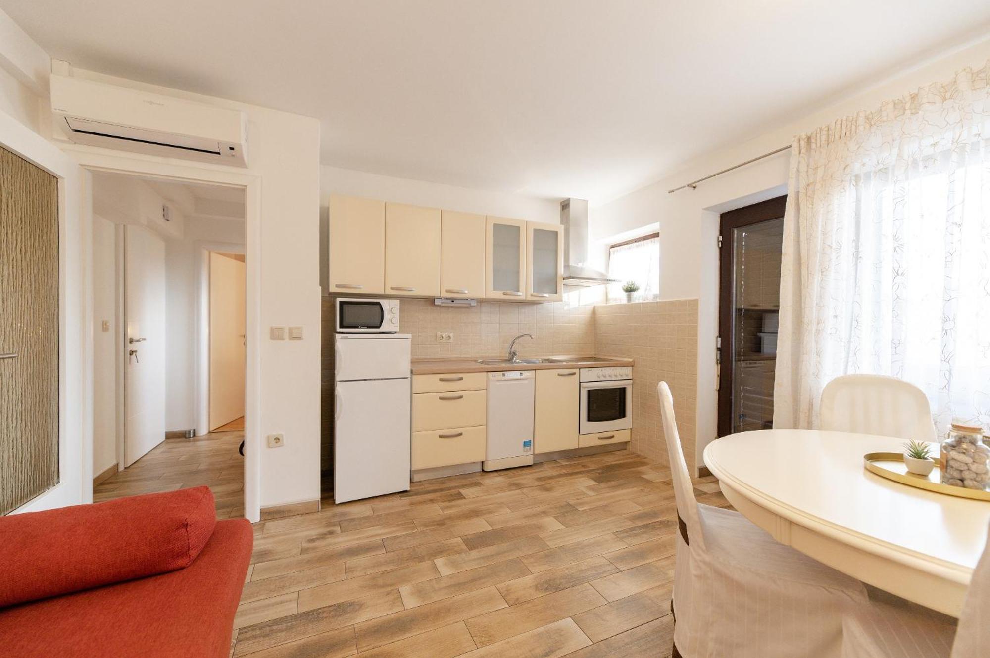 Bubi Apartments มาลินสกา ภายนอก รูปภาพ